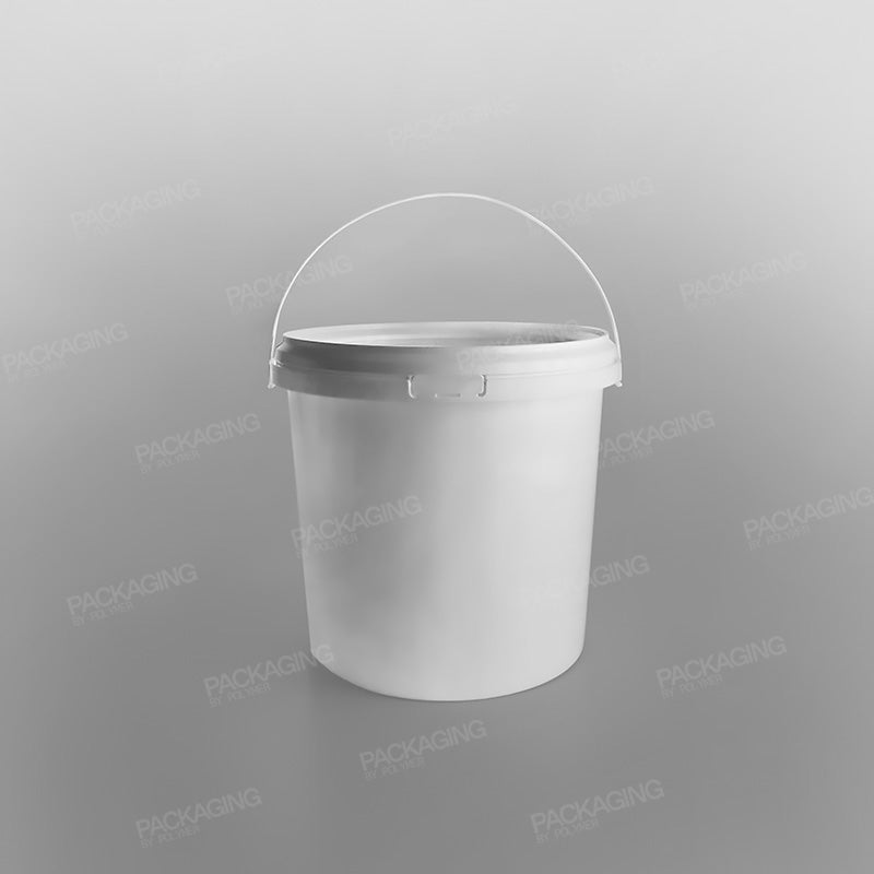 White Plastic Buckets & Lids - 5 Litres