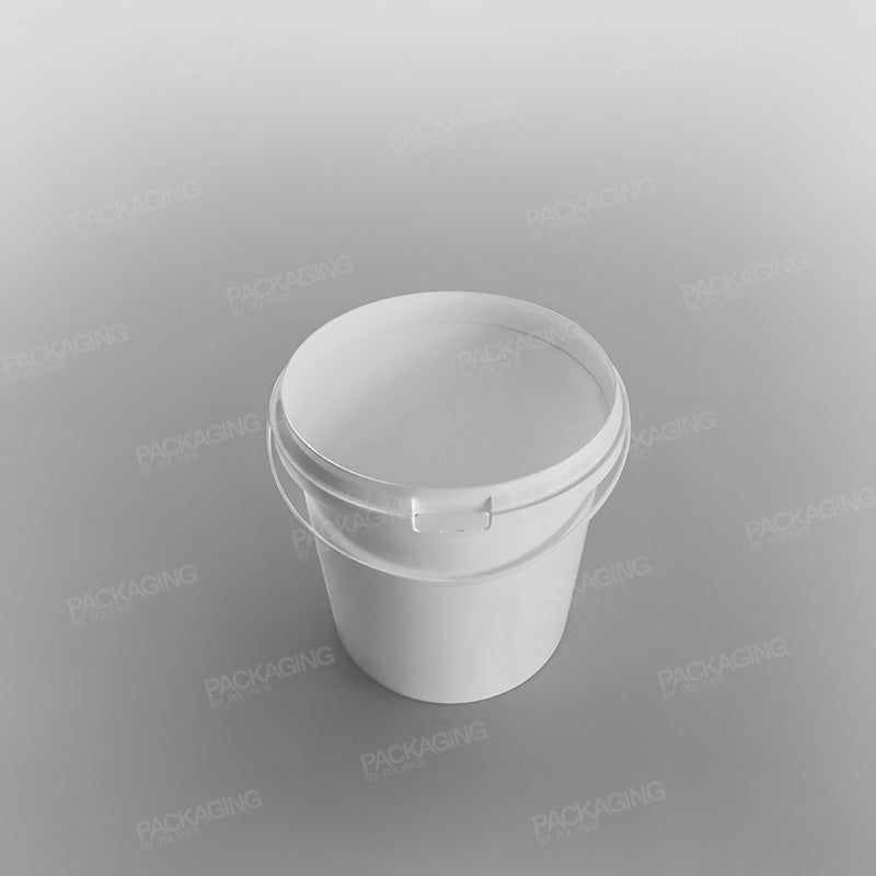 White Plastic Buckets & Lids - 5 Litres